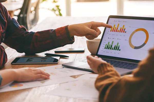 Performance Tracking and Reporting